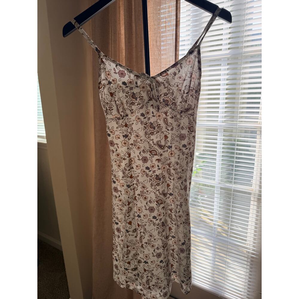 3 for $9 Wall Flower Summer Floral Dress Light weight EUC Xs
